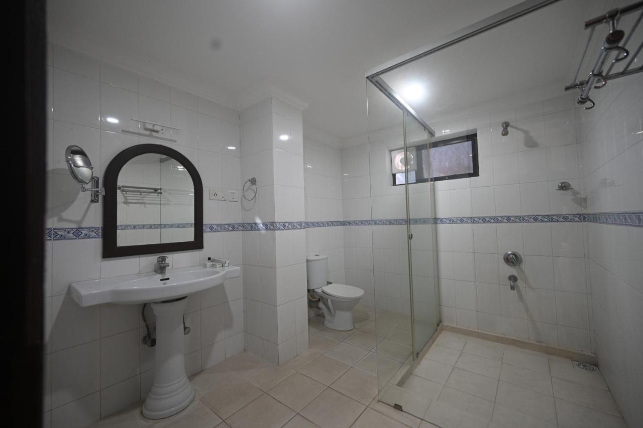 Hotel Bhagavath Gardens Chengannur Extérieur photo